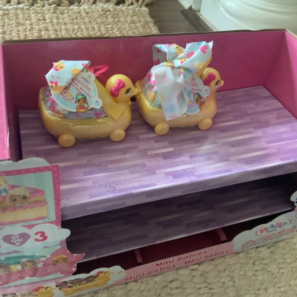 Baby Born Surprise, set of 2 AND box, Series 3, BRAND NEW toy - Picture 4 of 16